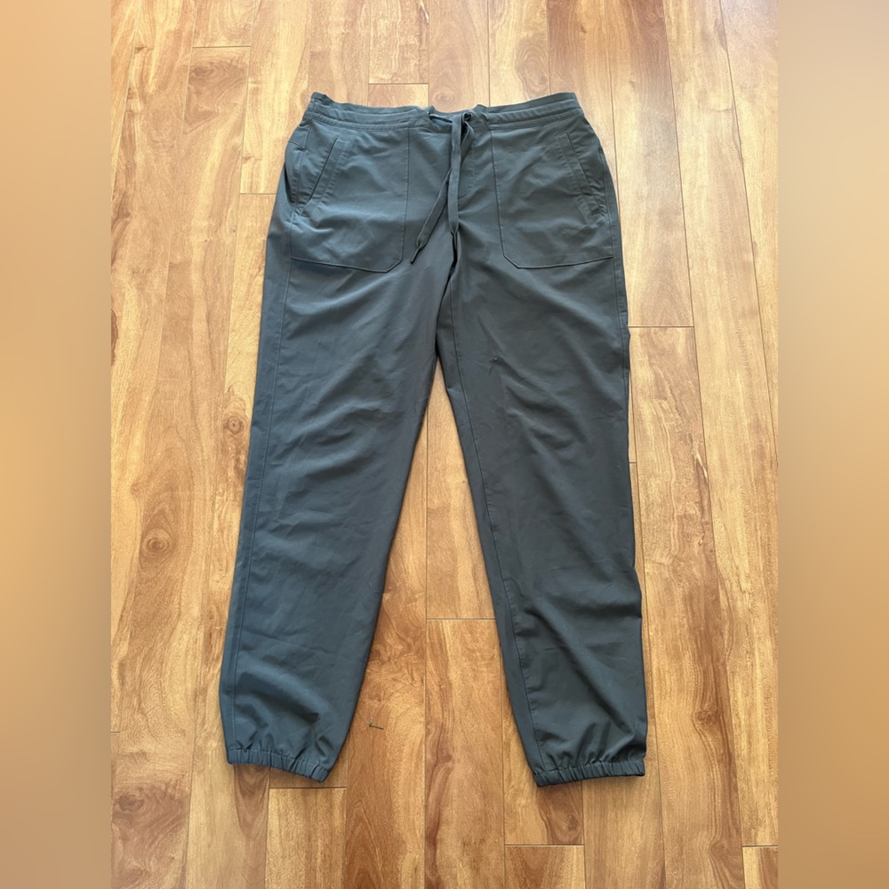 Eddie Bauer Joggers